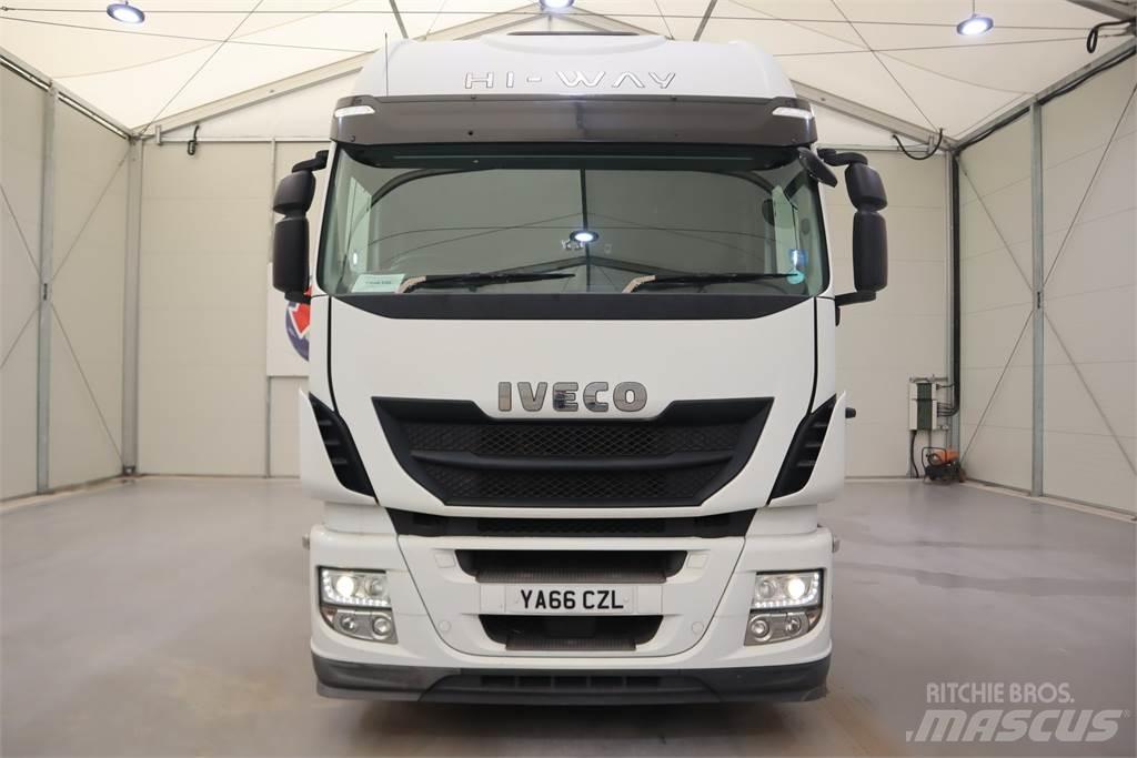 Iveco Stralis 460 Sadulveokid