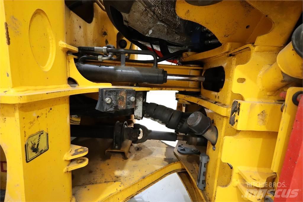 JCB 411 WHEEL LOADER Istutusmasinad