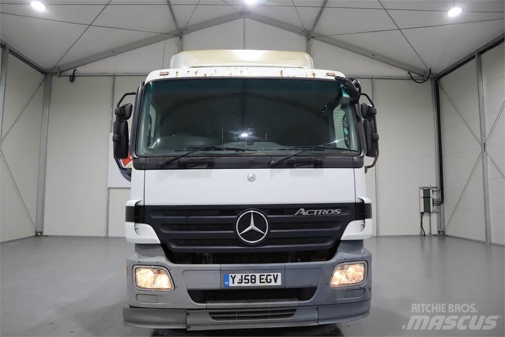 Mercedes-Benz ACTROS 1836 Sadulveokid