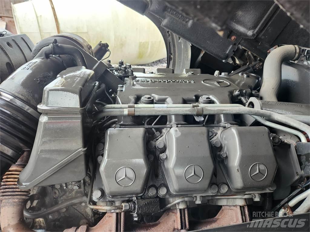 Mercedes-Benz ACTROS 1836 Sadulveokid