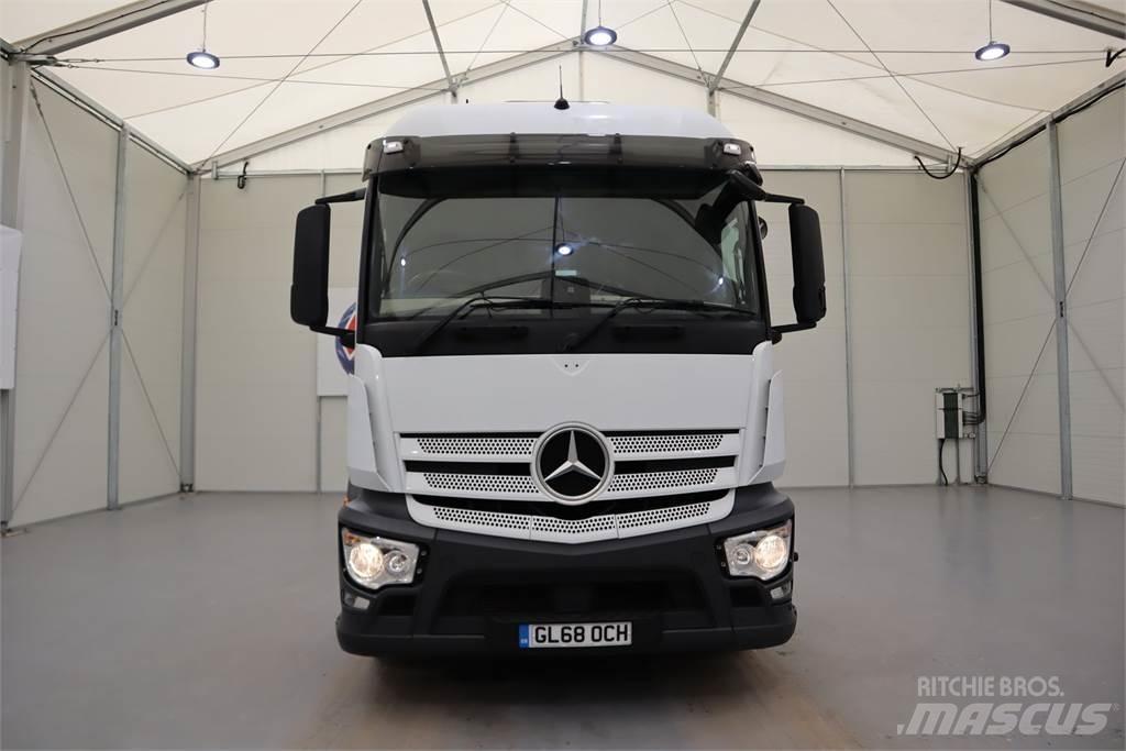 Mercedes-Benz ACTROS 1840 Sadulveokid