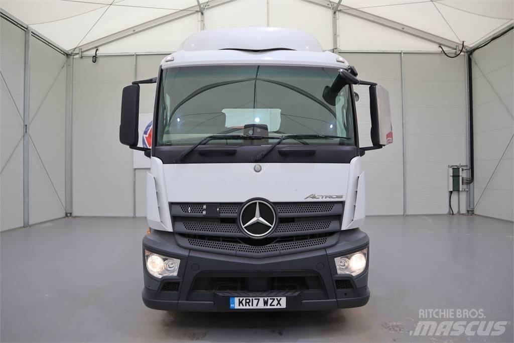 Mercedes-Benz Actros 1840 Sadulveokid
