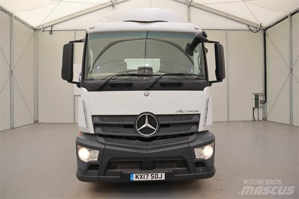 Mercedes-Benz Actros 1840 Sadulveokid