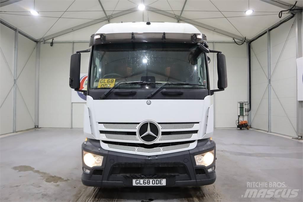 Mercedes-Benz Actros 1840 Sadulveokid
