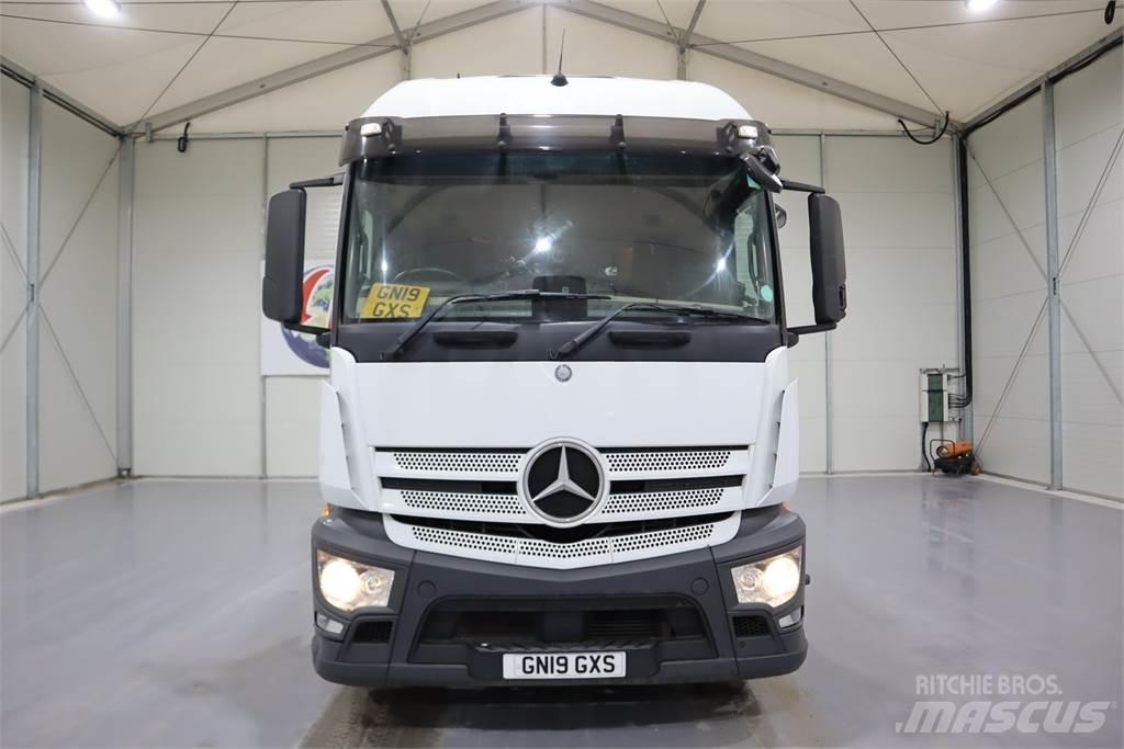 Mercedes-Benz Actros 1840 Sadulveokid