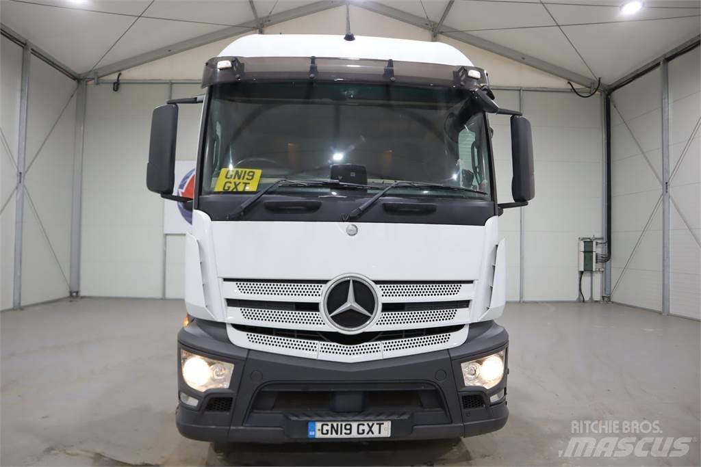 Mercedes-Benz Actros 1840 Sadulveokid