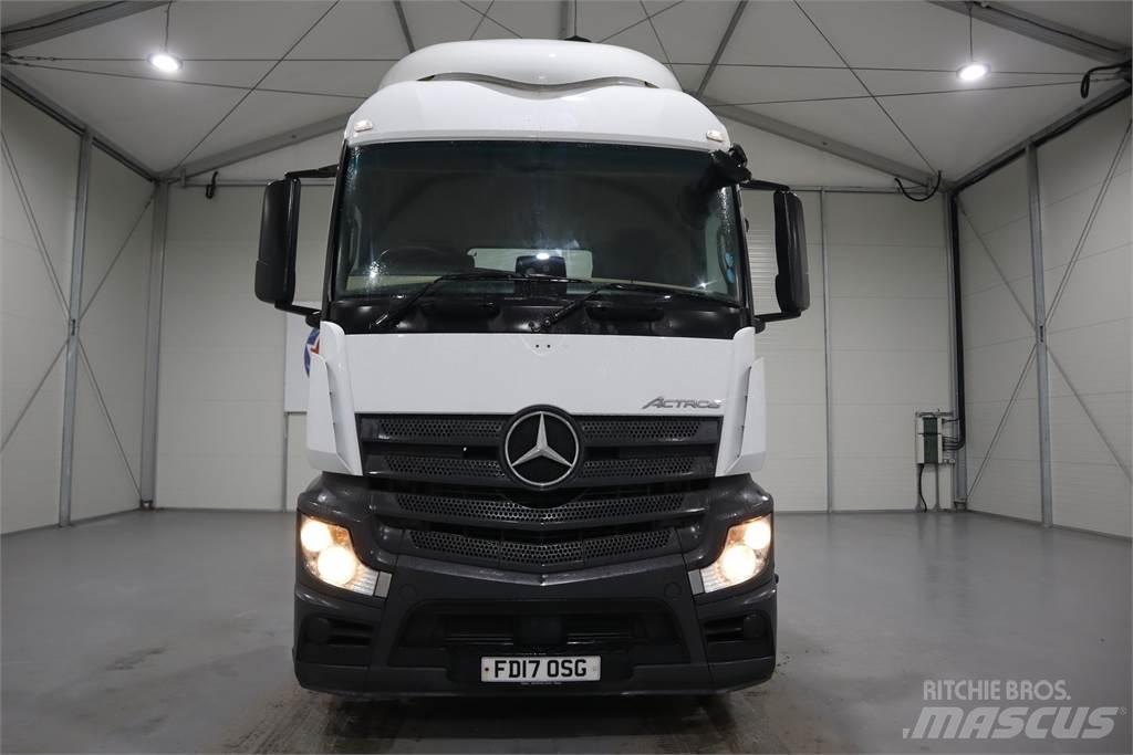Mercedes-Benz ACTROS 1840 Sadulveokid