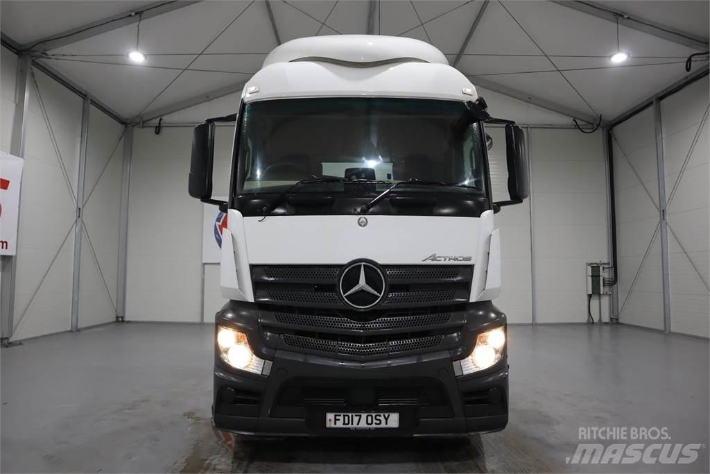 Mercedes-Benz ACTROS 1840 Sadulveokid