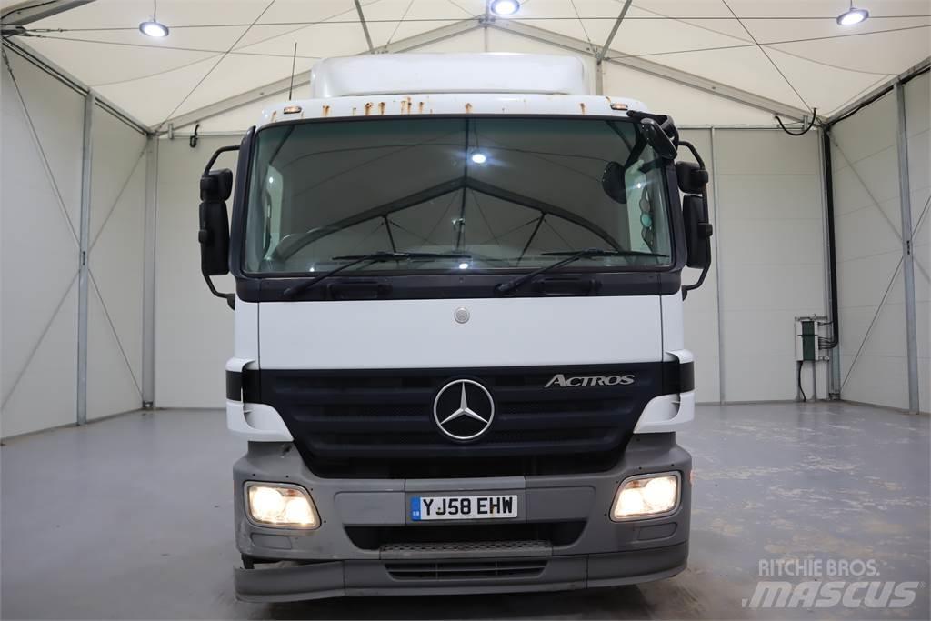 Mercedes-Benz ACTROS 1841 Sadulveokid