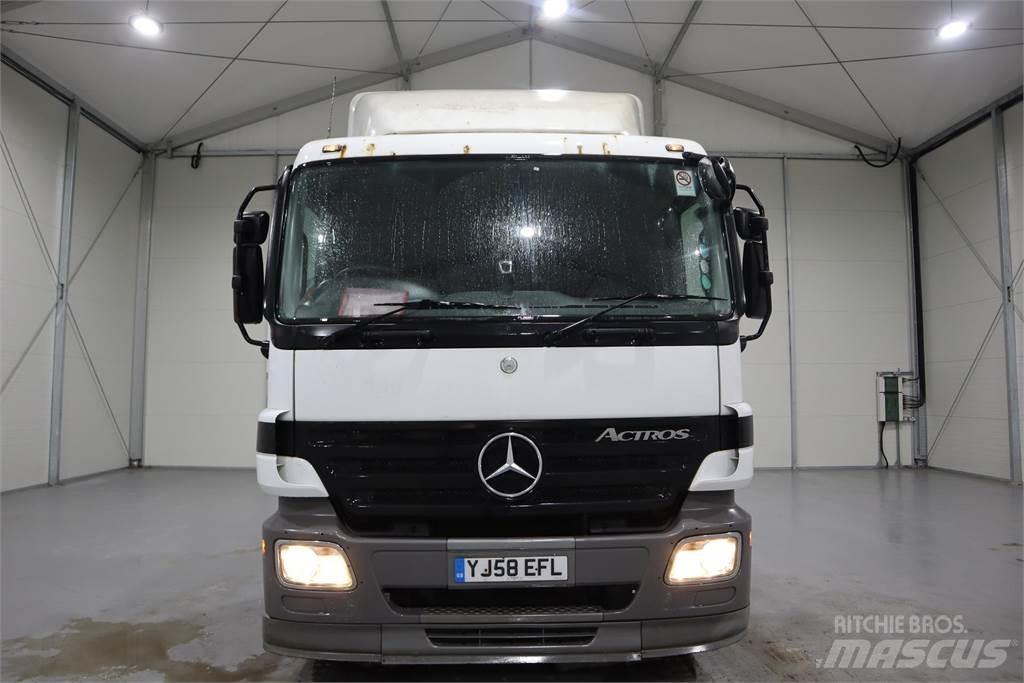 Mercedes-Benz ACTROS 1841 Sadulveokid