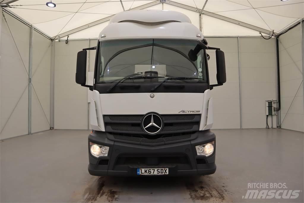 Mercedes-Benz ACTROS 1843 Sadulveokid
