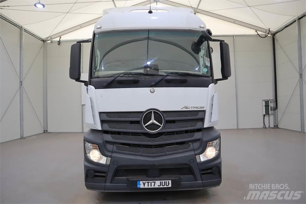 Mercedes-Benz Actros 1843 Sadulveokid