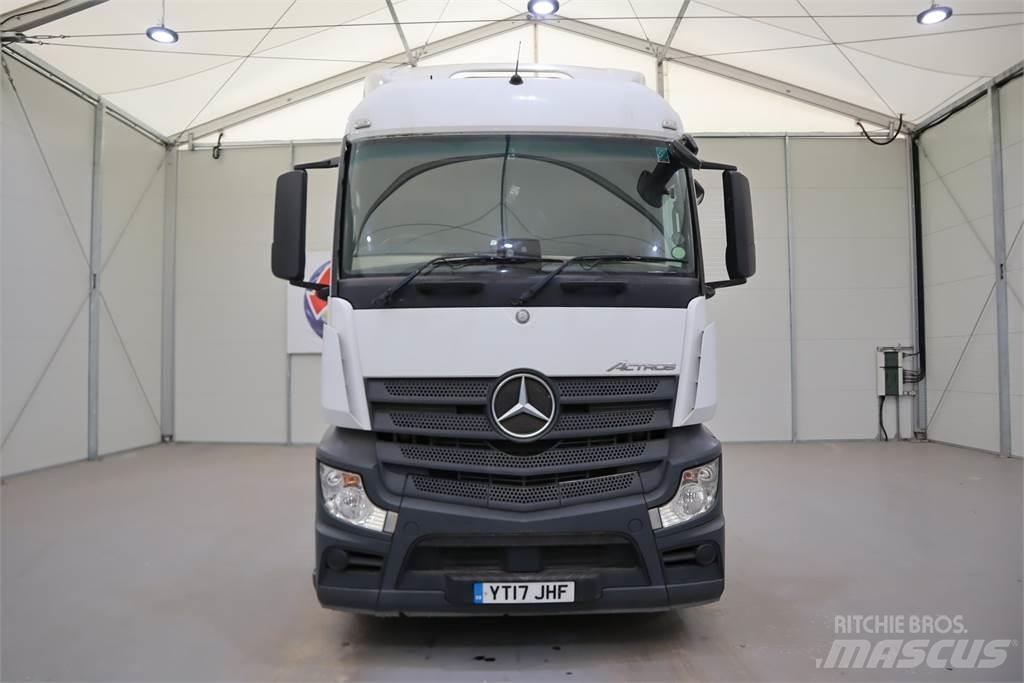 Mercedes-Benz Actros 1843 Sadulveokid