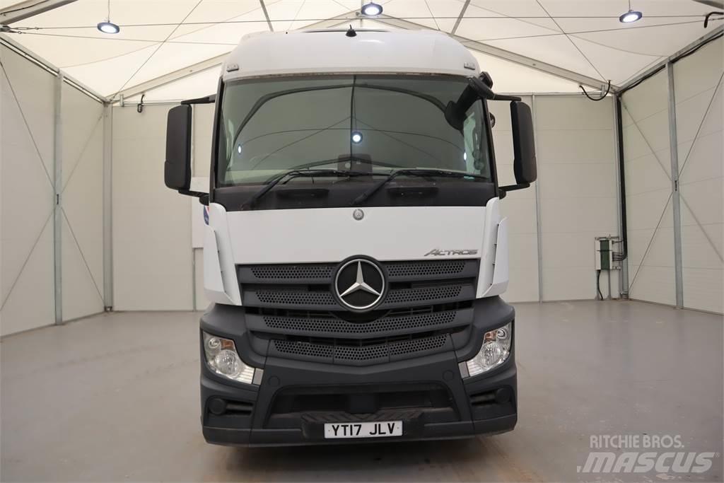 Mercedes-Benz Actros 1843 Sadulveokid