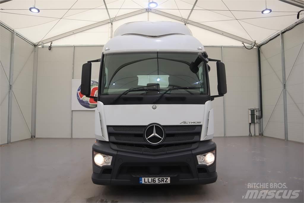Mercedes-Benz Actros 1843 Sadulveokid