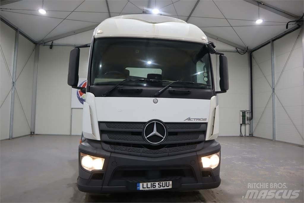 Mercedes-Benz ACTROS 1843 Sadulveokid