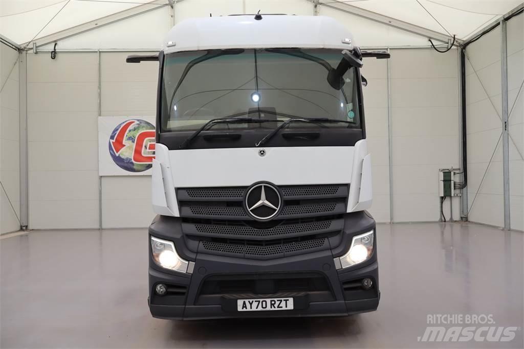 Mercedes-Benz Actros 1845 Sadulveokid