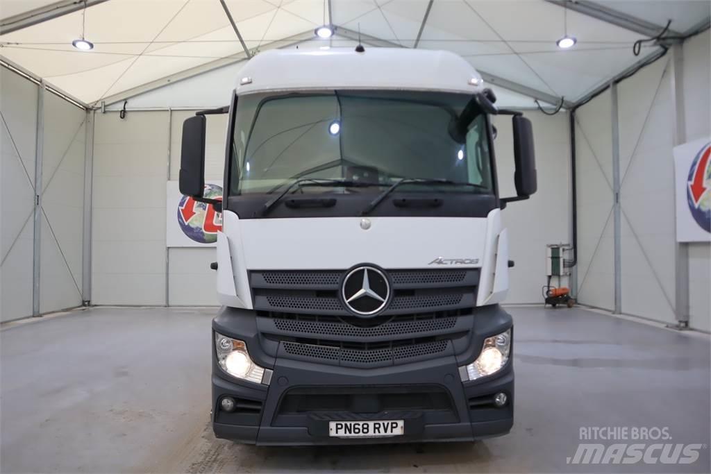 Mercedes-Benz ACTROS 1846 Sadulveokid