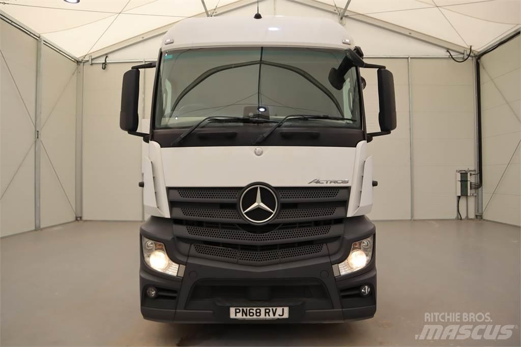 Mercedes-Benz ACTROS 1846 Sadulveokid