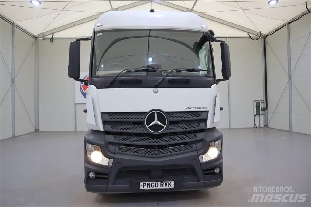 Mercedes-Benz ACTROS 1846 Sadulveokid