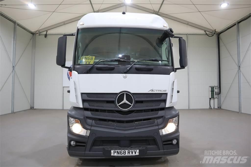 Mercedes-Benz ACTROS 1846 Sadulveokid