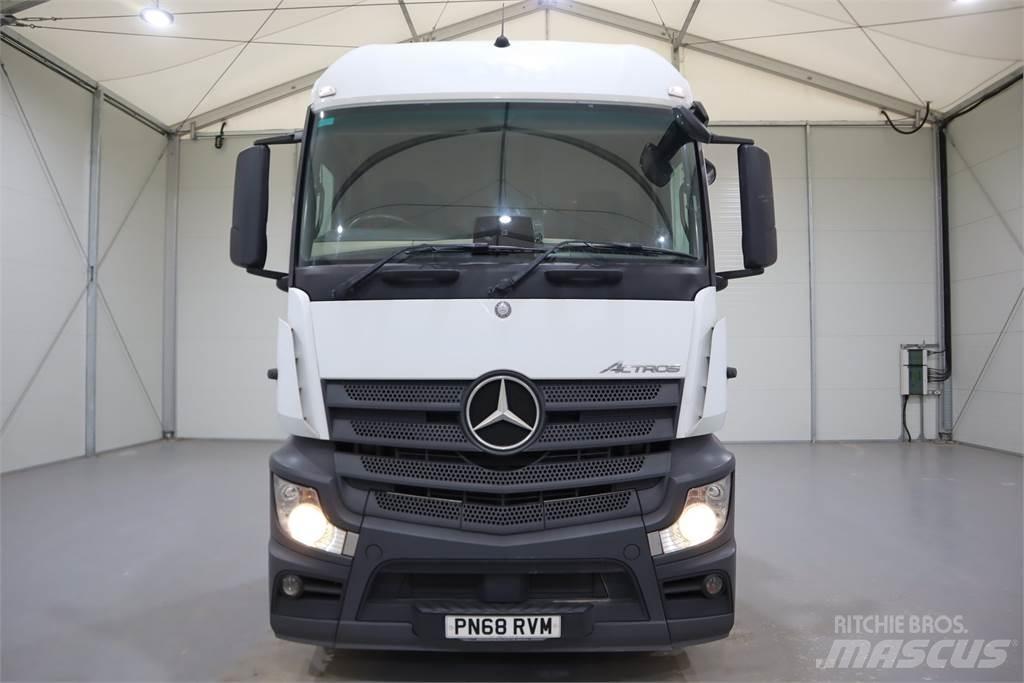 Mercedes-Benz ACTROS 1846 Sadulveokid