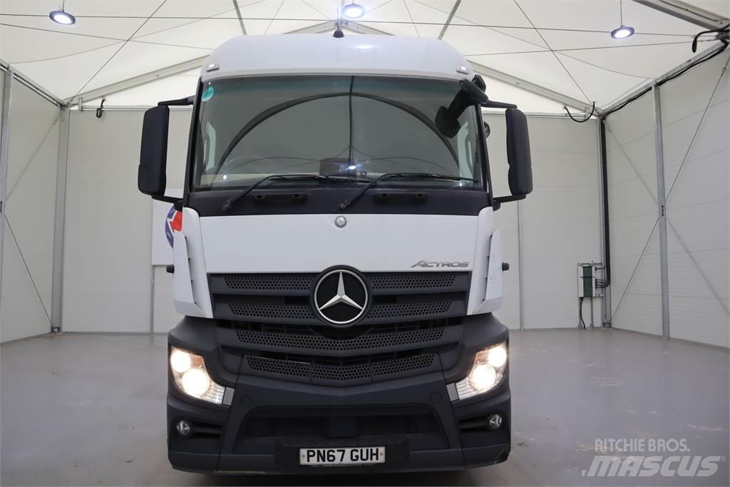 Mercedes-Benz ACTROS 1846 Sadulveokid