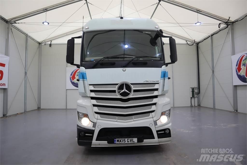 Mercedes-Benz ACTROS 2345 Sadulveokid