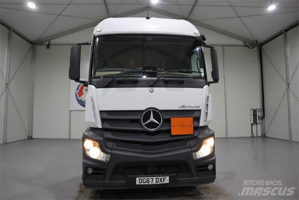 Mercedes-Benz ACTROS 2443 Sadulveokid