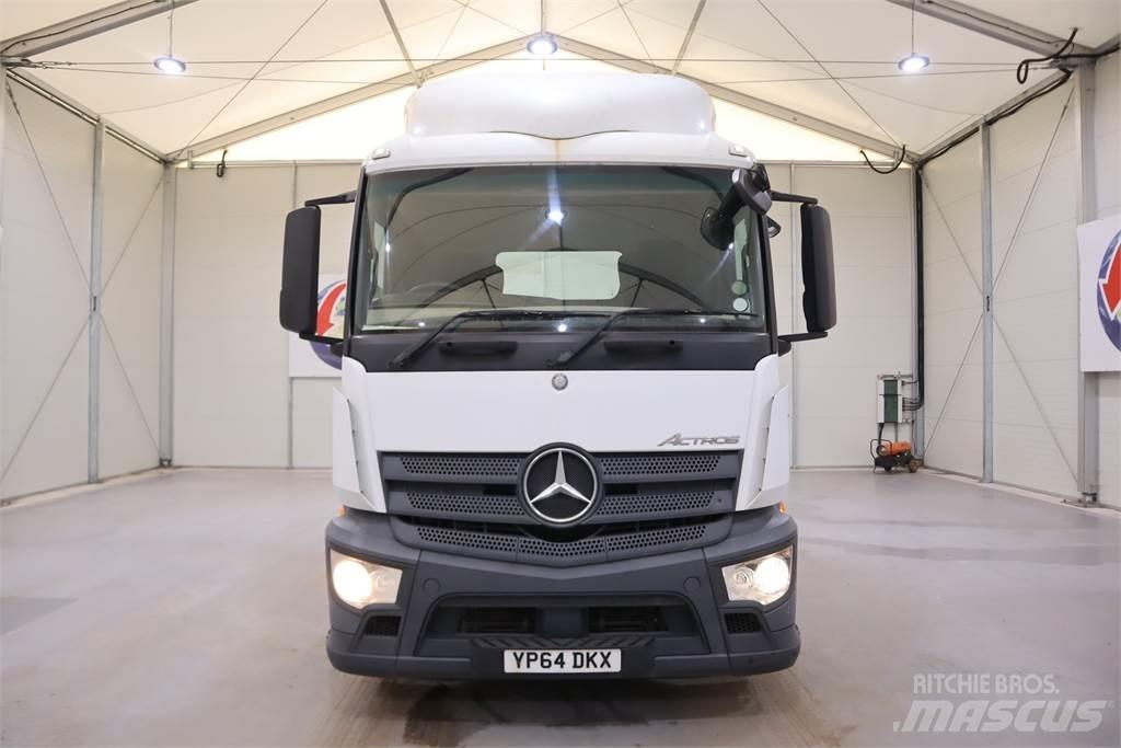 Mercedes-Benz Actros 2540 Sadulveokid