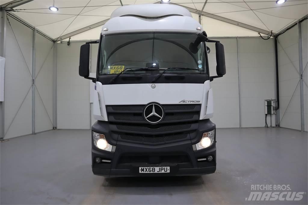 Mercedes-Benz Actros 2543 Sadulveokid