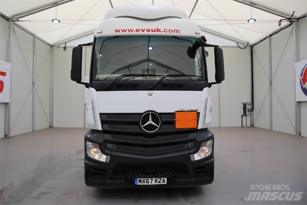 Mercedes-Benz ACTROS 2543 Sadulveokid