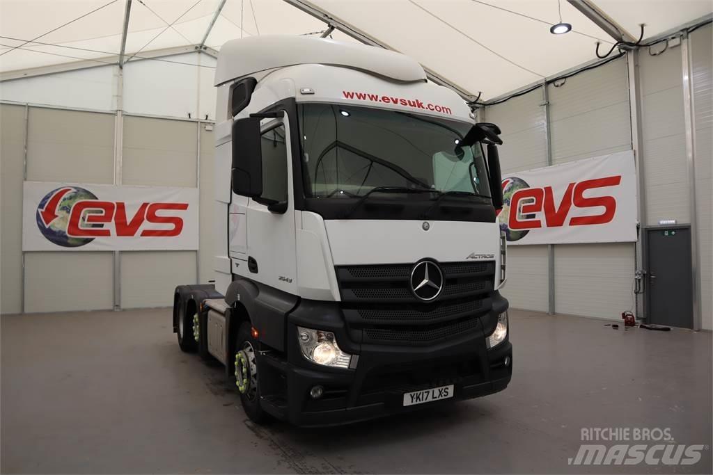 Mercedes-Benz Actros 2543 Sadulveokid