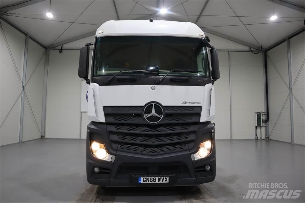Mercedes-Benz ACTROS 2543 Sadulveokid