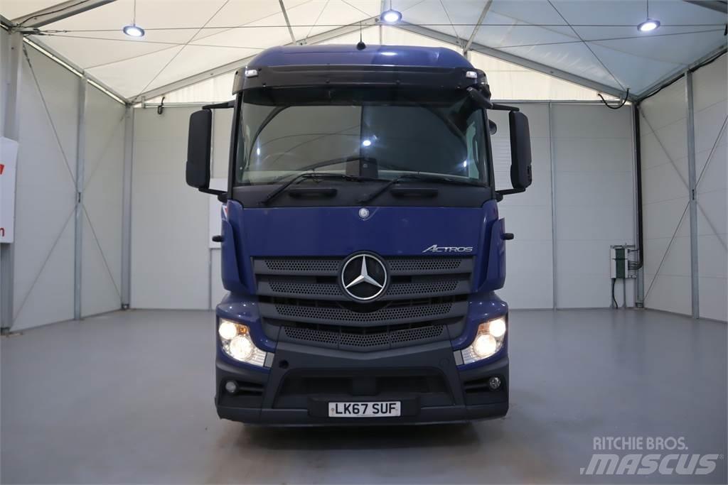 Mercedes-Benz ACTROS 2543 Sadulveokid