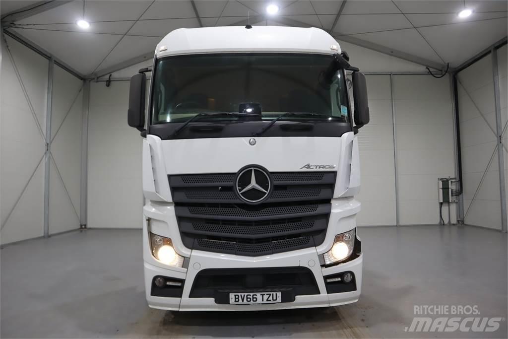 Mercedes-Benz ACTROS 2545 Sadulveokid