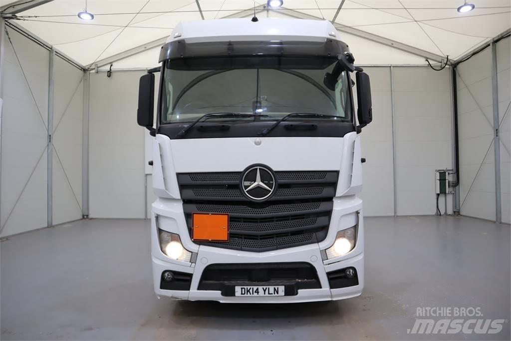 Mercedes-Benz Actros 2545 Sadulveokid