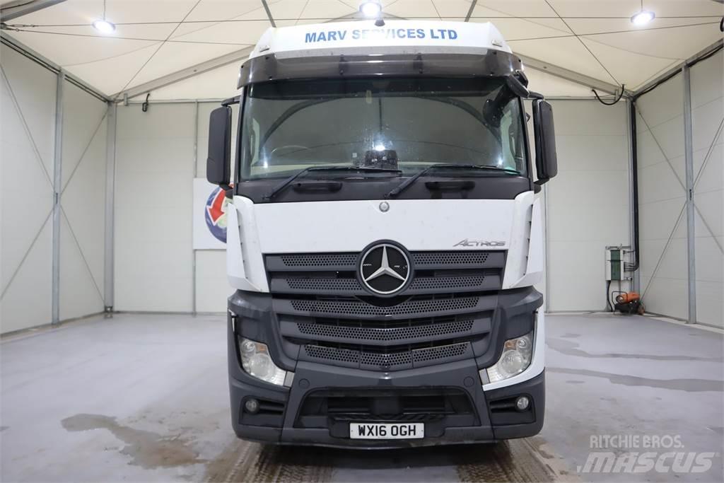 Mercedes-Benz Actros 2545 Sadulveokid