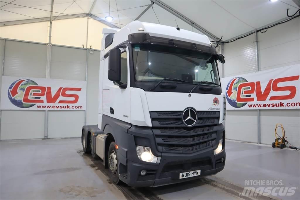 Mercedes-Benz Actros 2545 Sadulveokid