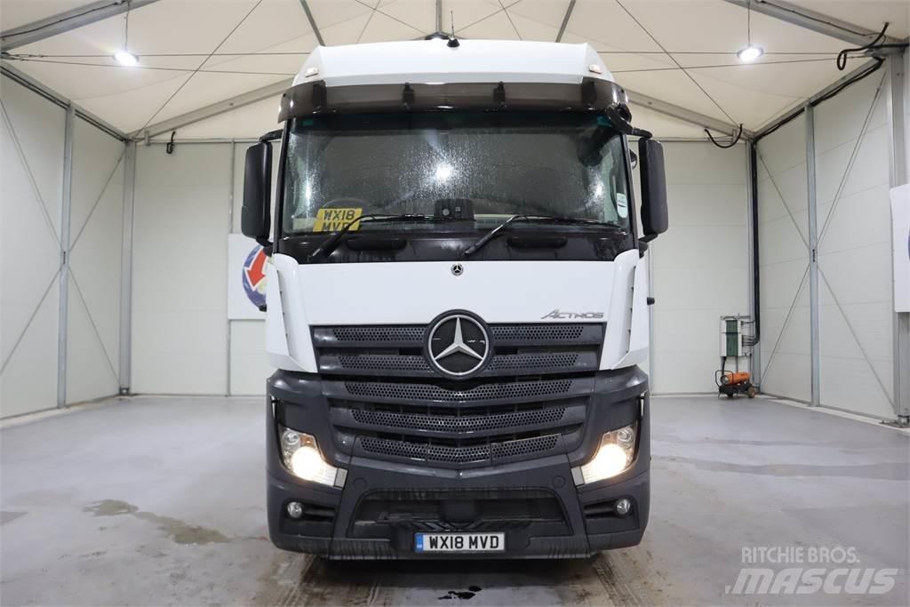 Mercedes-Benz Actros 2545 Sadulveokid