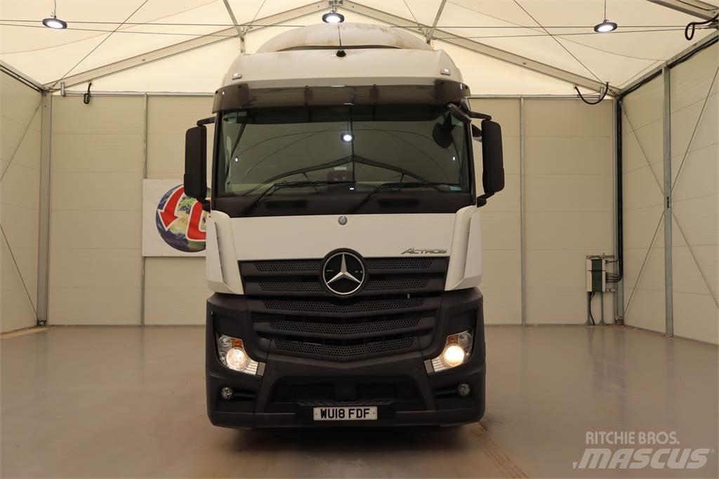 Mercedes-Benz Actros 2545 Sadulveokid