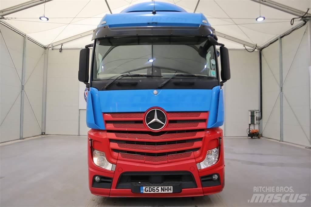 Mercedes-Benz Actros 2545 Sadulveokid