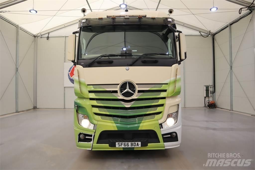 Mercedes-Benz Actros 2545 Sadulveokid