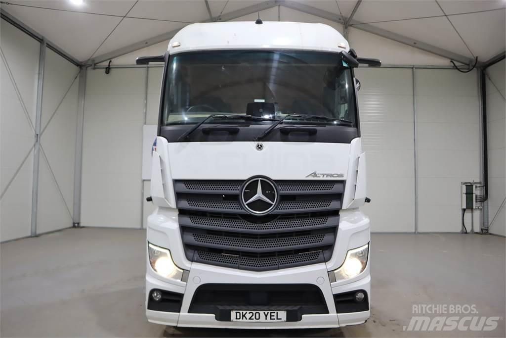 Mercedes-Benz Actros 2545 Sadulveokid