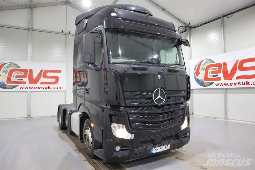 Mercedes-Benz Actros 2545 Sadulveokid
