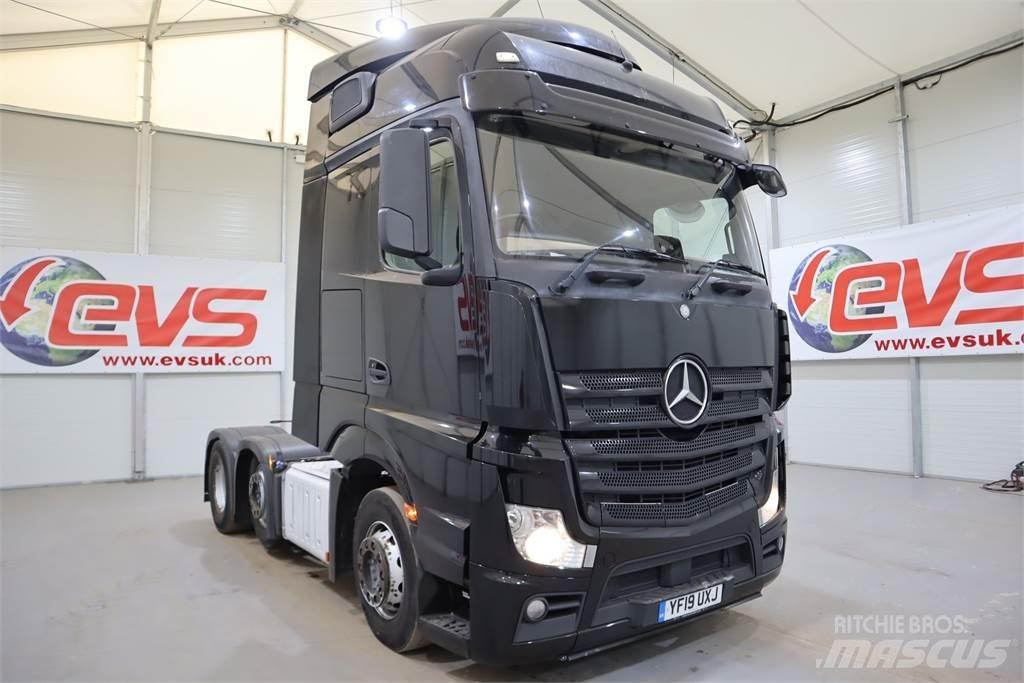Mercedes-Benz Actros 2545 Sadulveokid
