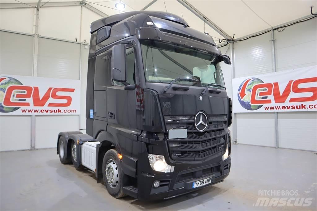 Mercedes-Benz Actros 2545 Sadulveokid