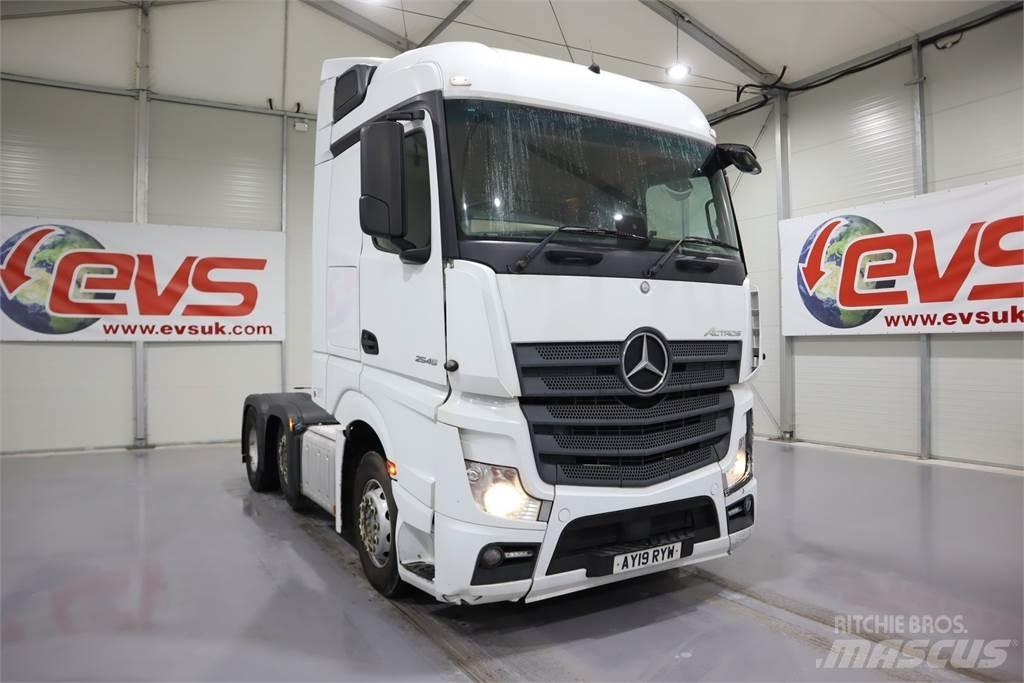 Mercedes-Benz Actros 2545 Sadulveokid