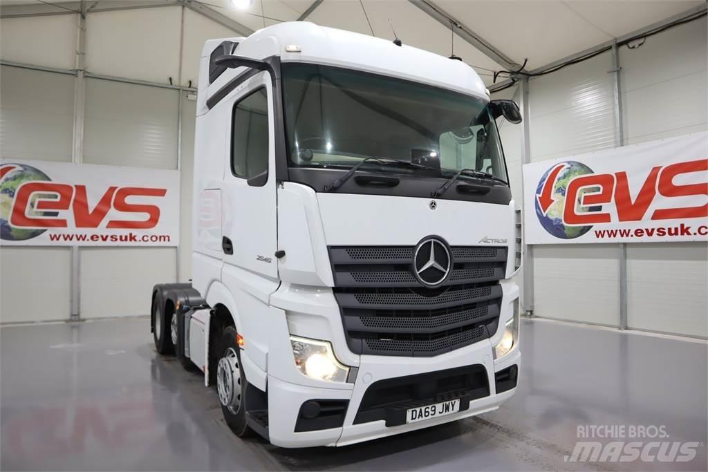 Mercedes-Benz Actros 2545 Sadulveokid