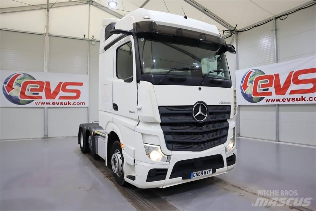 Mercedes-Benz Actros 2545 Sadulveokid